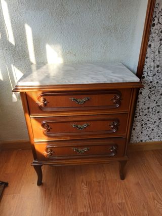 Armario ropero de madera