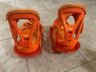 Attacchi Snowboard Burton Freestyler Arancioni
