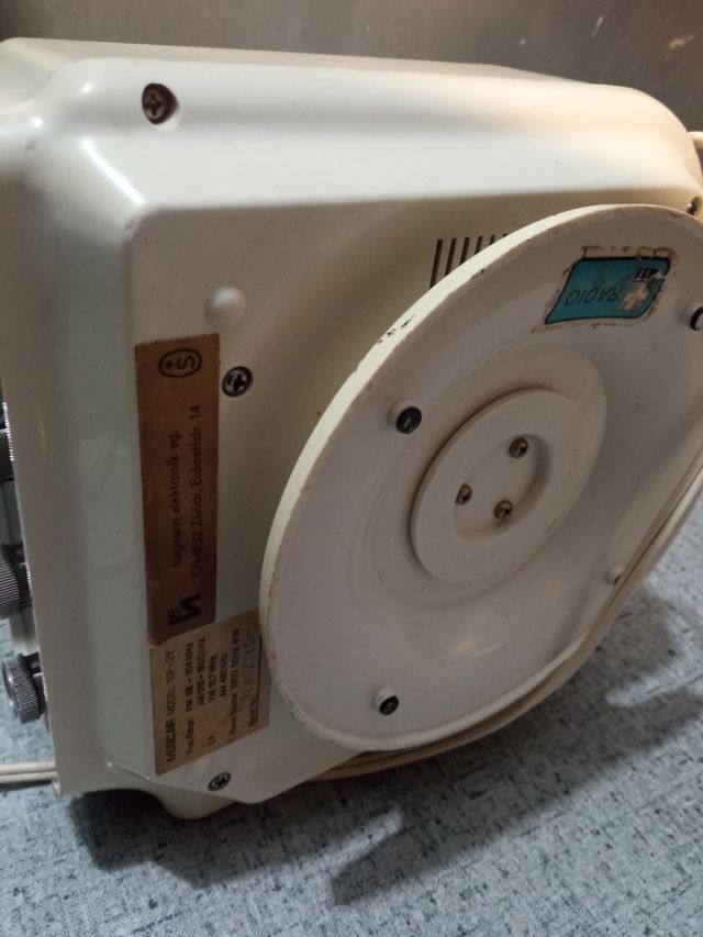 Radio Reloj Despertador Vintage