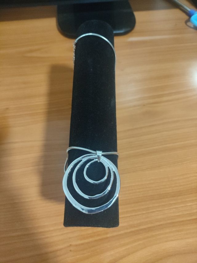 2 Collares Plateados Mujer