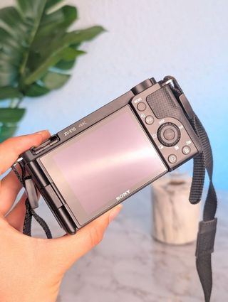 Sony ZV-E10 + Objetivo (SD 400gb) IMPOLUTA