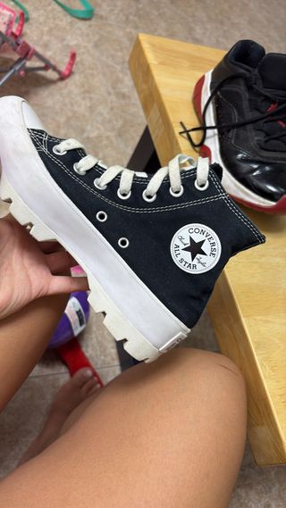 Zapatillas Converse plataforma negras