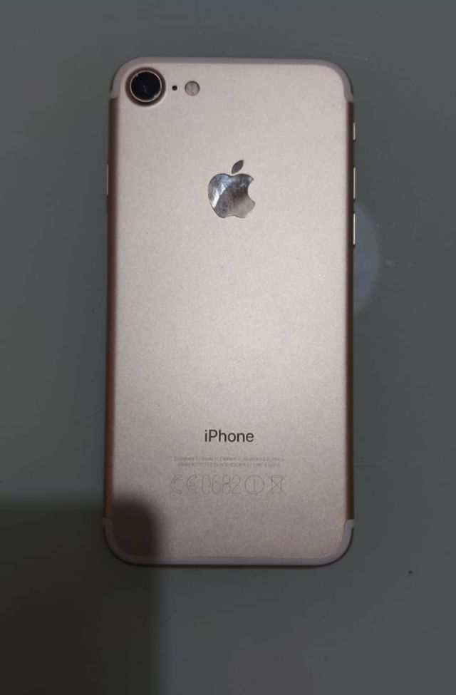 iPhone 7 128GB Dorado