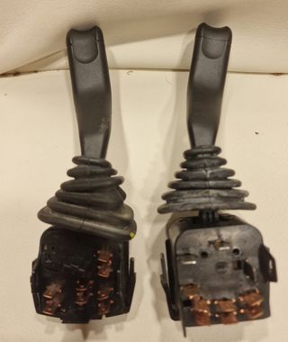 Manetas Limpia e Intermitente Opel Calibra
