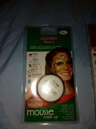 Maquillaje Alpino Fiesta y Sangre Artificial
