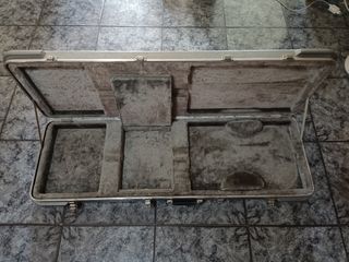 Maleta para Bajo Eléctrico marca Rockcase