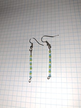 Pendientes hechos a mano