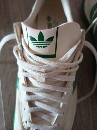 Zapatillas Adidas Blancas y Verdes