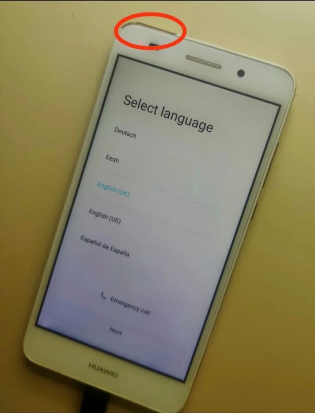 Huawei Y6 II (2016) con difetti