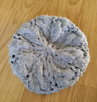 Gorro/Boina de punto gris