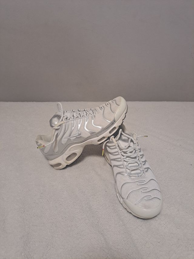 Nike TN Air Max Plus Blancas Plata Talla 43