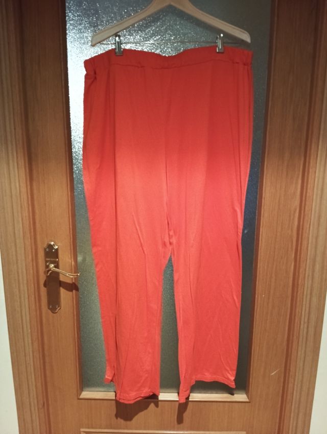 Traje túnica y pantalón naranja