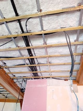 Pladur 
Pintura 
Fontanería 