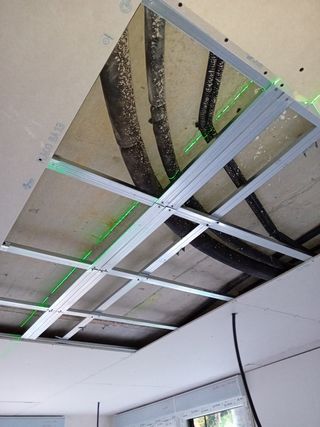 Pladur 
Pintura 
Fontanería 