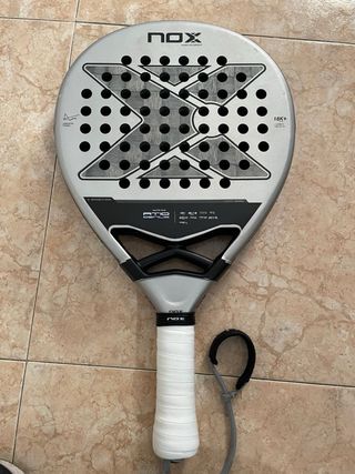 Pala Padel NOX AT10 Genius 18K+