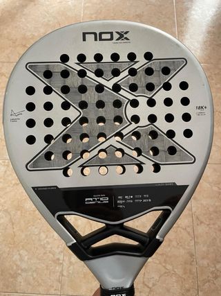 Pala Padel NOX AT10 Genius 18K+