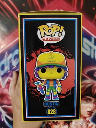 Funko Pop! Dustin Blacklight