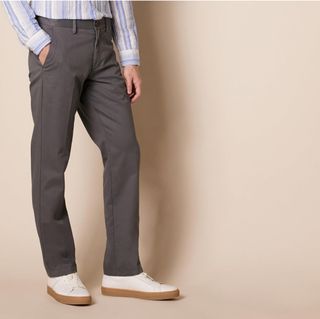 Pantalón Chino Hombre Gris Sin Pinzas