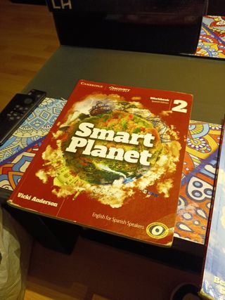 Smart Planet Level 2 Studen book