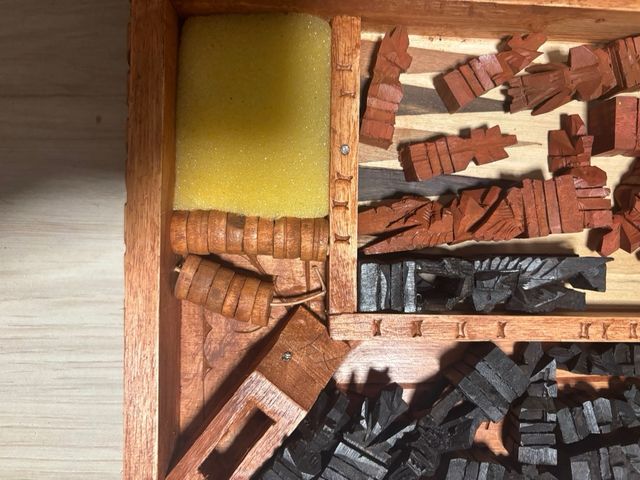 Tablero de Ajedrez Tallado a Mano