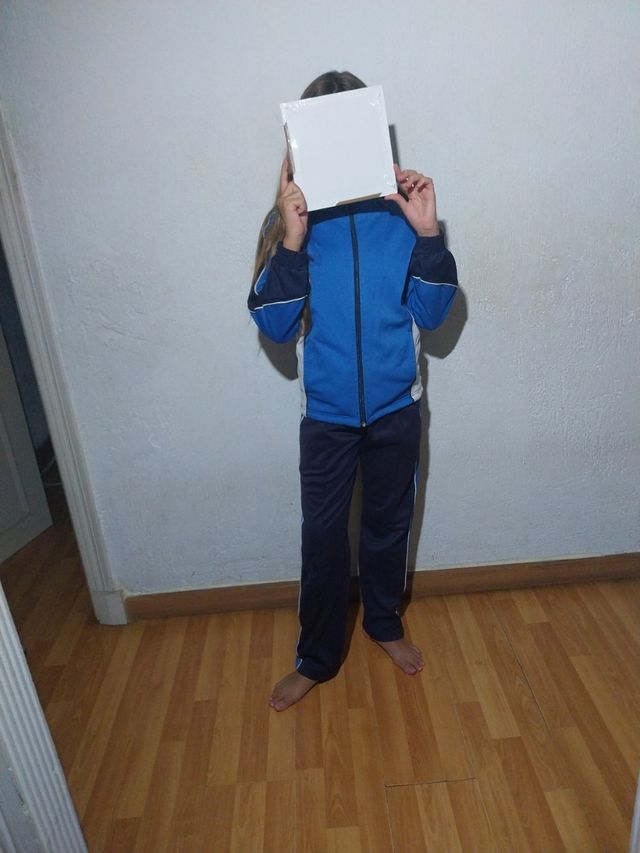 Lote Ropa Colegio Madre de Dios M politos largo y