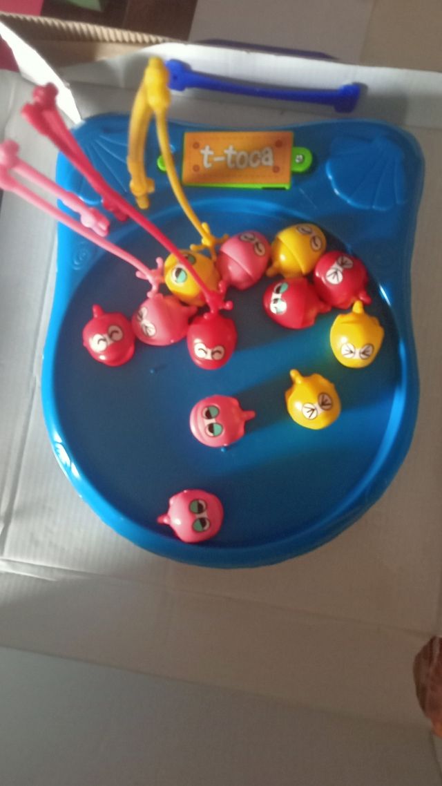 Juego Pesca Pececitos Juguettos con pila. Ganga!
