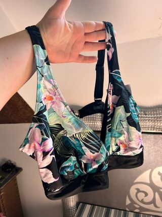 Lote 2 tops bikini talla 50 y 52