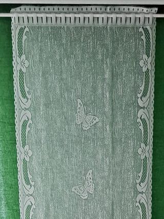 Una Cortina encaje blanco, 065x250 cm. 100% poliés