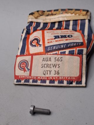 Tornillo bomba gasolina AUA565 BMC