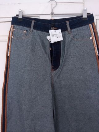 Pantalón vaquero retro talla L con etiqueta
