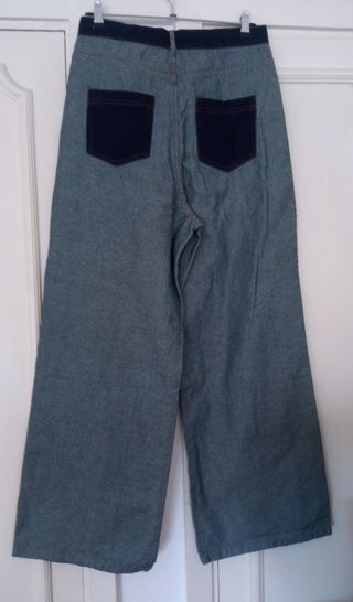 Pantalón vaquero retro talla L con etiqueta