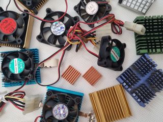 Dissipadores pequenos, Coolers, para Processadores