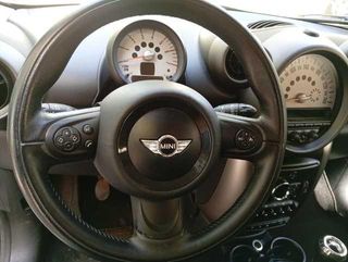 MINI MINI Countryman One D 66 kW (90 CV)