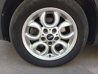 MINI MINI Countryman One D 66 kW (90 CV)