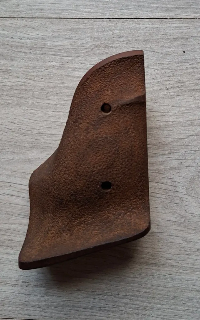 Cacha anatómica para pistola de precisión