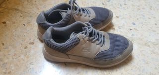Zapatillas Lacoste en muy buen estado.Muy poco uso