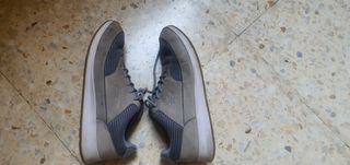 Zapatillas Lacoste en muy buen estado.Muy poco uso