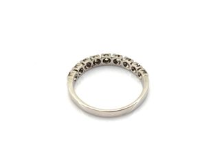 alianza oro 18k con piedra con diamante