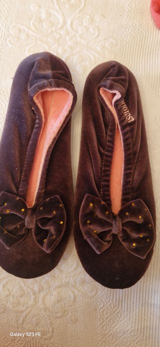 Zapatillas de viaje talla 37-38 sin estrenar