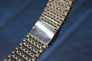 04. Correa acero inox. Armis, milanesa. Años 70, originales. 18 mm. Cierre tipo pulsera.