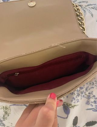 Bolso acolchado cadena dorado