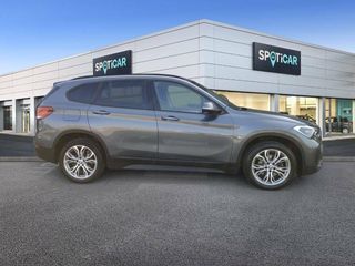 BMW X1 sDrive18i -