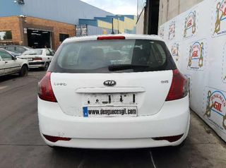 Centralita motor uce kia 1061694 391142a511 cee'd