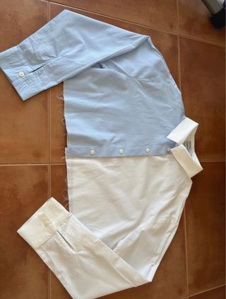 Camisa dos tonos azul y blanco