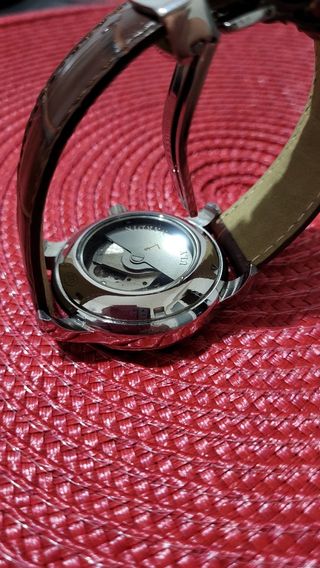 Reloj Ulysse Nardin con Luna y Tourbillon