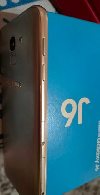 Samsung Galaxy J6