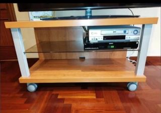 Mesa de televisión