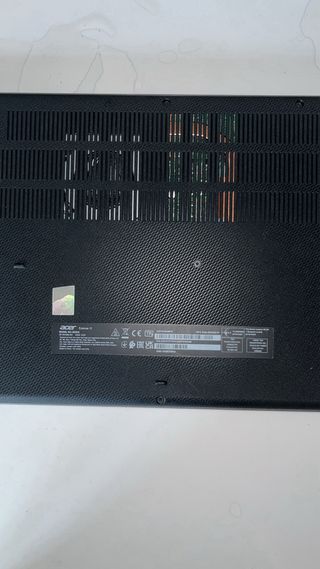Acer Extensa 15 EX215-54-58FG i5 8GB RAM SSD 256 