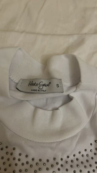 Maglia bianca con brillantini