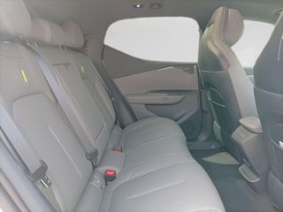 LYNK & CO 02 BEV 66KWH MORE 272 5P